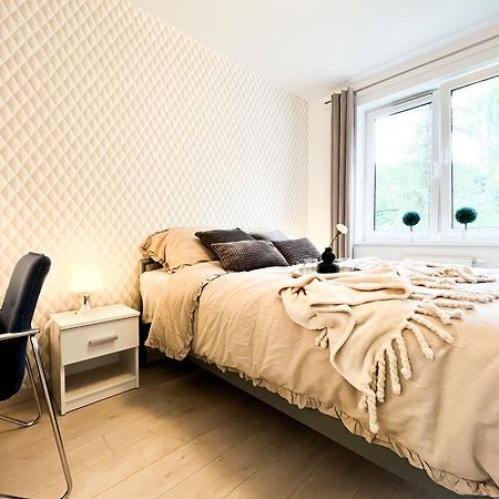 Walk To Park, Modern 2Bd Kitchen! Balcony, Parking Διαμέρισμα Βρότσλαβ Εξωτερικό φωτογραφία