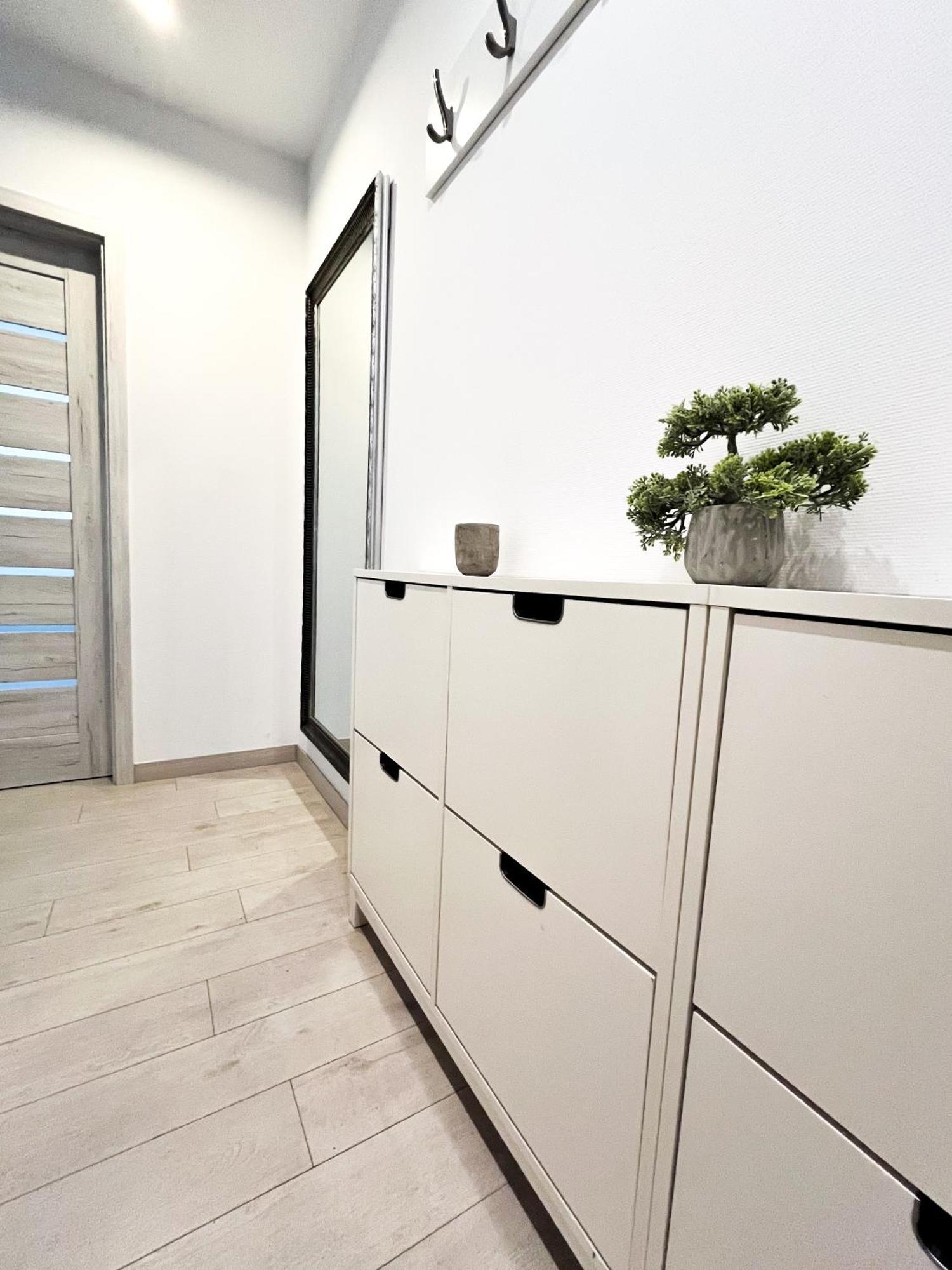 Walk To Park, Modern 2Bd Kitchen! Balcony, Parking Διαμέρισμα Βρότσλαβ Εξωτερικό φωτογραφία